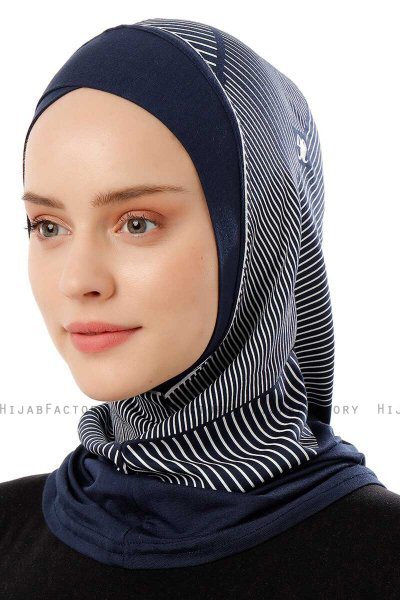 Wind Cross - Marineblå One-Piece Al Amira Hijab