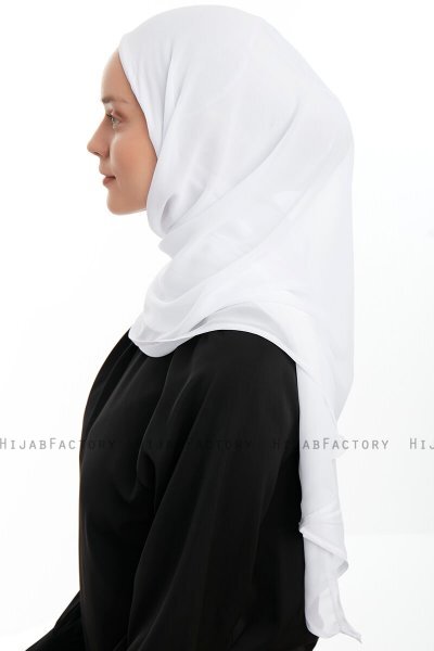 Eylem - Hvit One Piece Chiffon Hijab