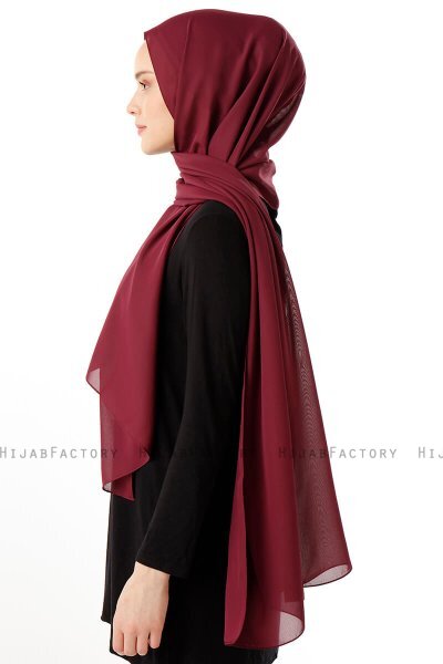 Hadise - Plomme Chiffon Hijab