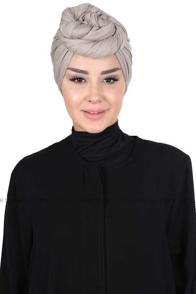Sigrid - Taupe Bumull Hijab - Ayse Turban