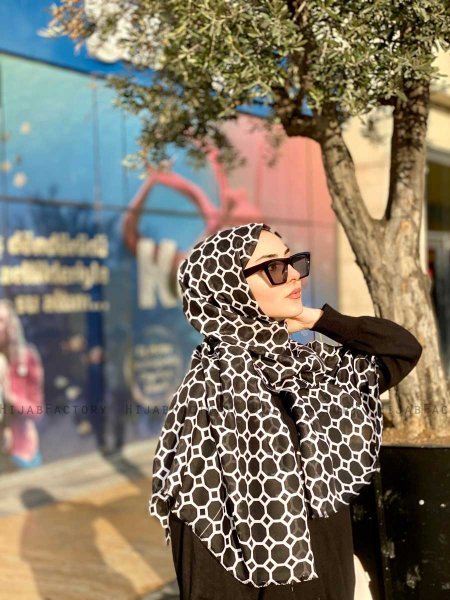 Atika - Svart Mønstret Bomull Hijab - Mirach