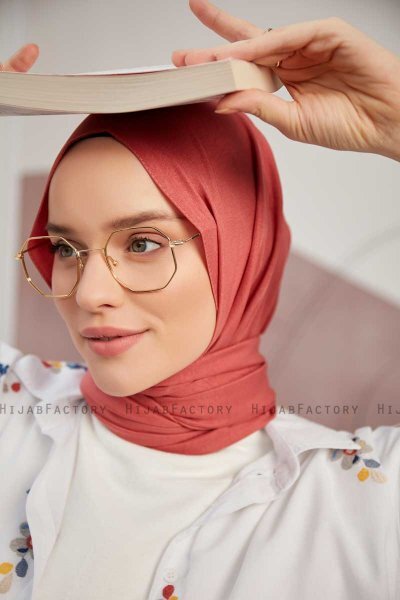 Ceyda - Bringebærrød Cazz Hijab