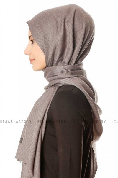 Caria - Taupe Hijab - Madame Polo