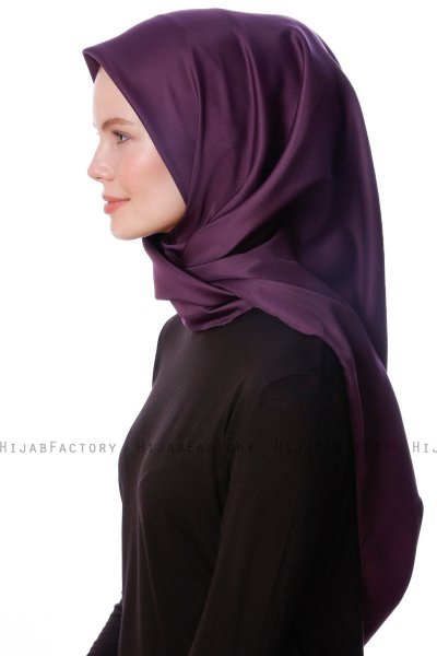 Eylul - Plomme Kvadrat Rayon Hijab