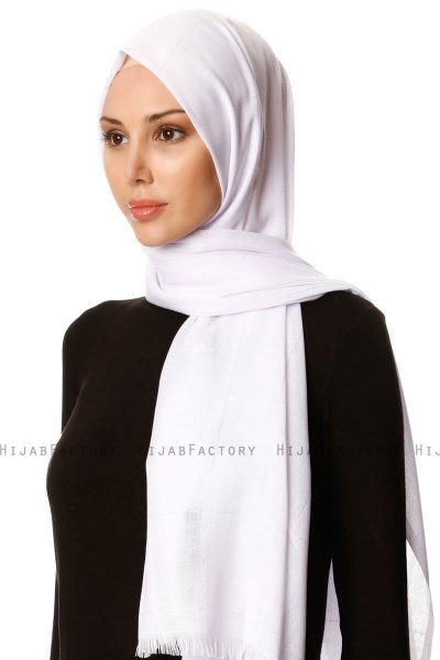 Kutlay - Hvit Hijab - Özsoy
