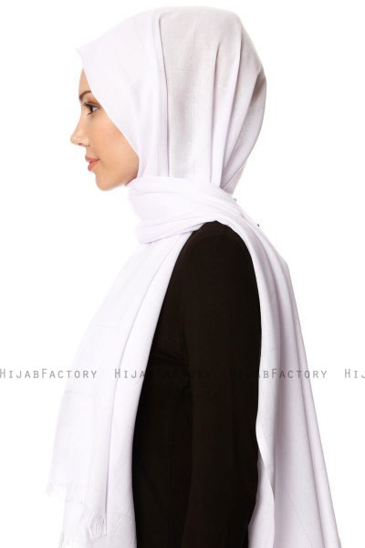 Kutlay - Hvit Hijab - Özsoy