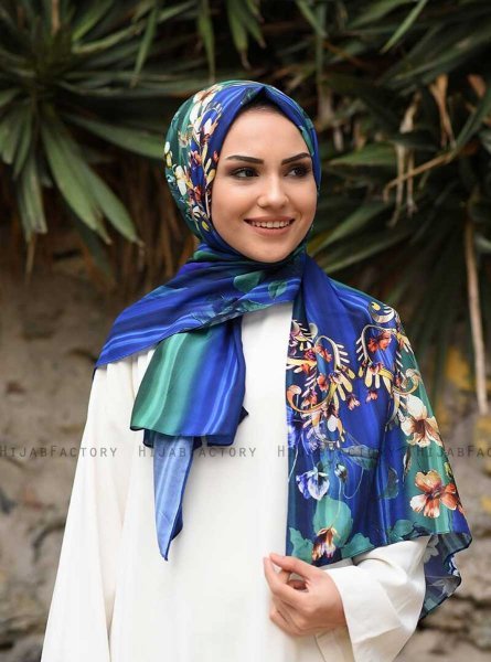 Marwa - Blå Mønstret Crepe Hijab