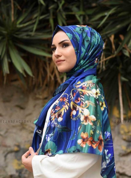 Marwa - Blå Mønstret Crepe Hijab