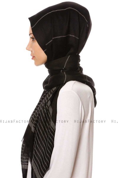 Nihal - Svart Hijab - Özsoy