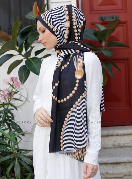 Yumna - Mørk Marineblå Mønstret Hijab