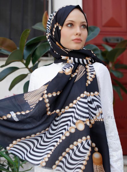 Yumna - Mørk Marineblå Mønstret Hijab